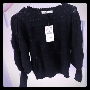 Zara Sweater - Black - Size Large - NWT